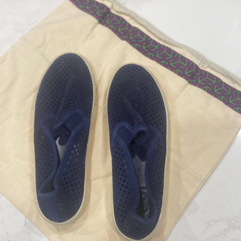 Tory Burch Jesse Blue Perforated Suede Slip On Comfort LOGO Flat Loafers FLAW 8M